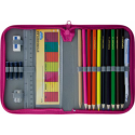 Penar echipat, 19 componente, contine 9 creioane colorate, ascutitoare, radiera, rigla 17 cm, orar,